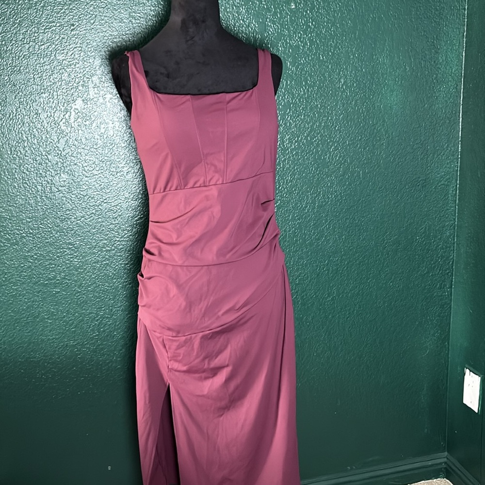 Halara Ruched Midi Dress Mauve Size M Sleeveless Slit Y2K TikTok Viral